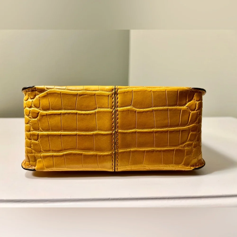 Michael Kors elegant croc